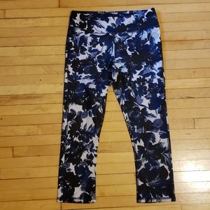 NWT FABLETICS floral capris